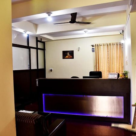 The Banjaara Suites Bangalore Bagian luar foto