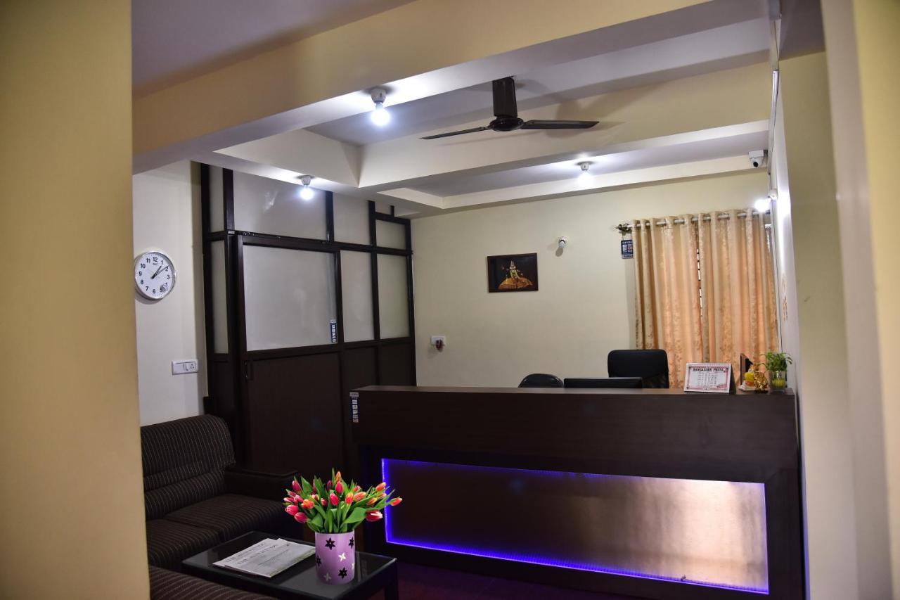 The Banjaara Suites Bangalore Bagian luar foto