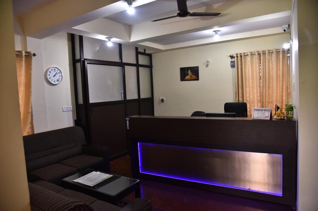 The Banjaara Suites Bangalore Bagian luar foto