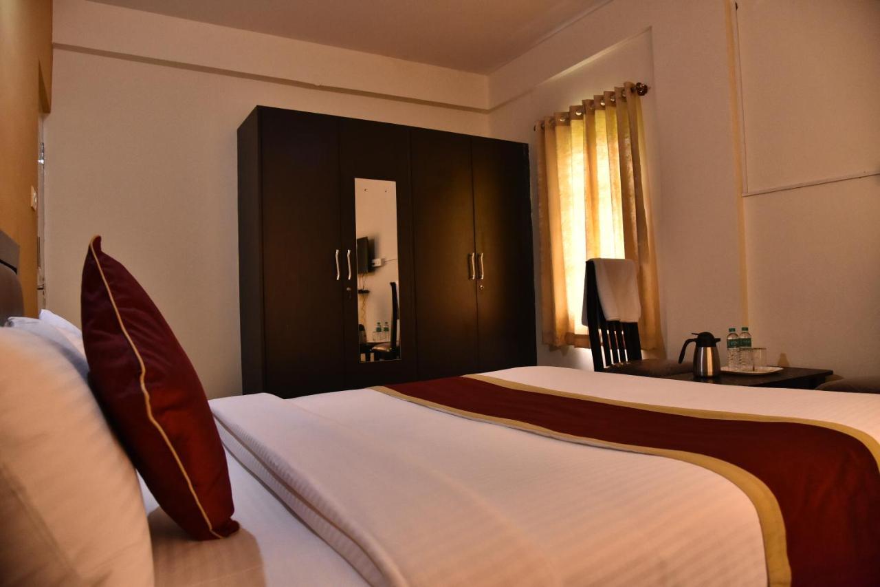 The Banjaara Suites Bangalore Bagian luar foto