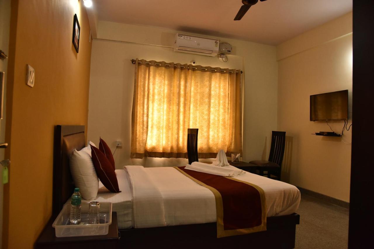 The Banjaara Suites Bangalore Bagian luar foto