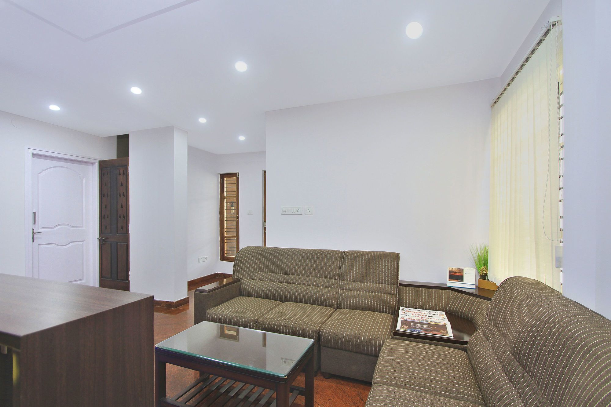 The Banjaara Suites Bangalore Bagian luar foto